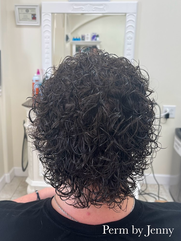 T&H Spring Hair Salon view 3