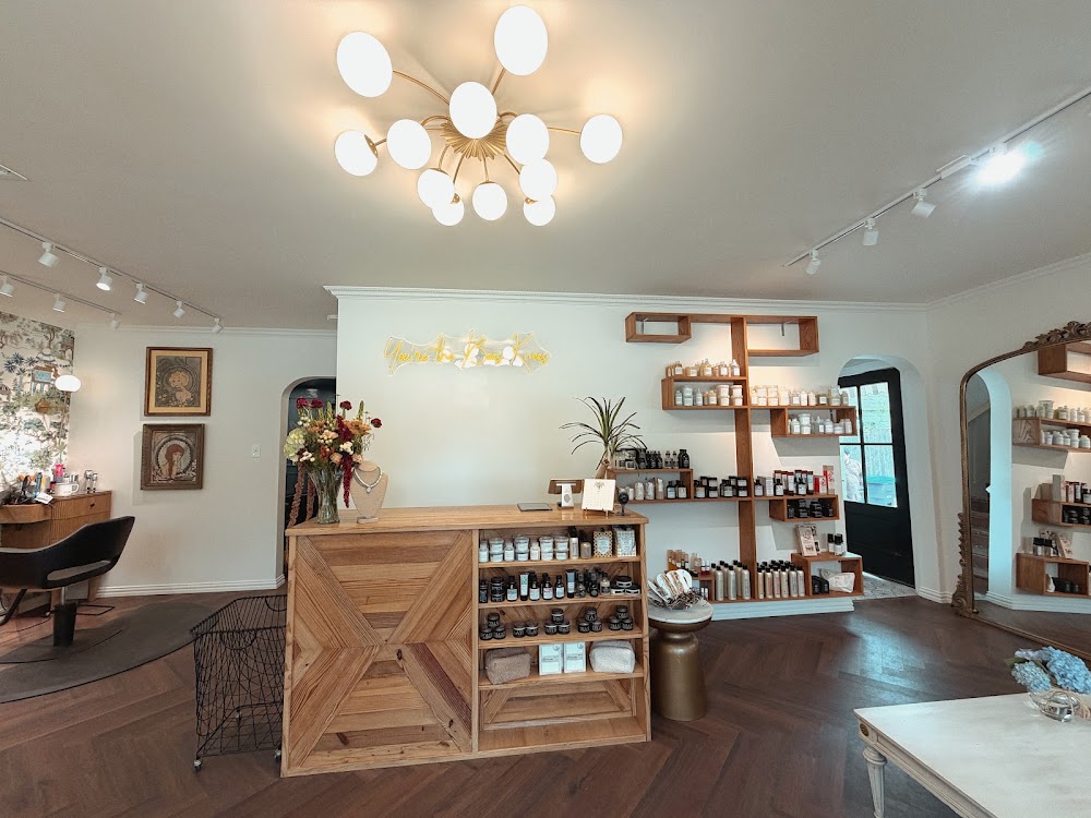 The Bees Knees Hair Studio view 3