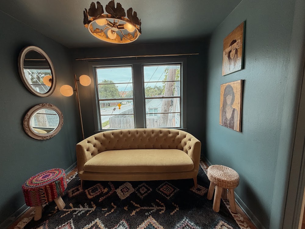 The Bees Knees Hair Studio view 5