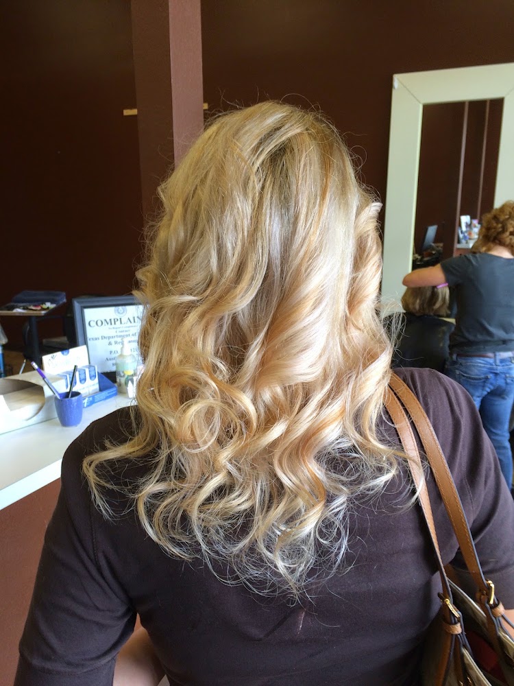 The Blowout Salon view 3