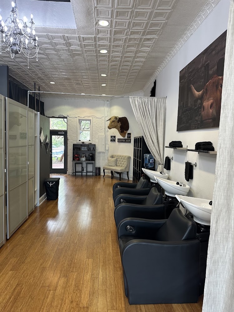 The CoOp Salon & Beard Spa view 4