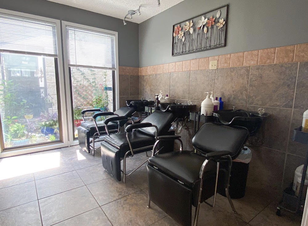 The Jagged Edge Salon view 2