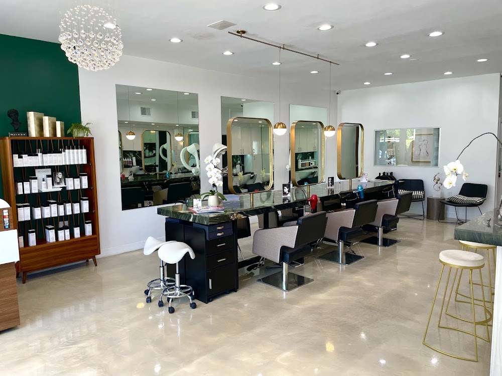 THE ONE BEAUTY HAIR SALON view 2