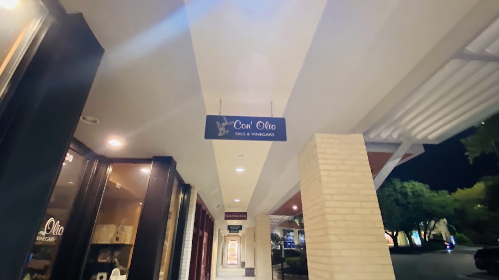 The Salon at The Arboretum view 5