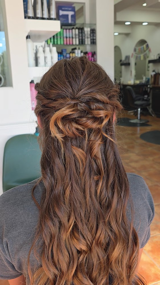 The Woodlands Hair Elite view 3