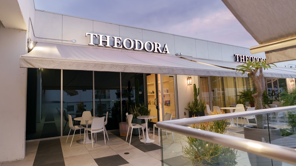 Theodora Hair Studio Olympic view 4