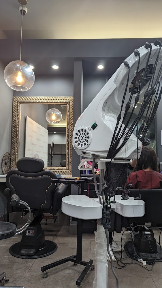 Theodora Hair Studio Vermont ✂ view 5