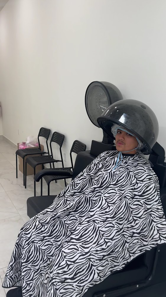 Thuy Hair Salon view 3