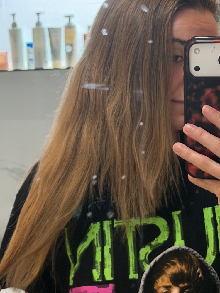 Três hair salon view 3