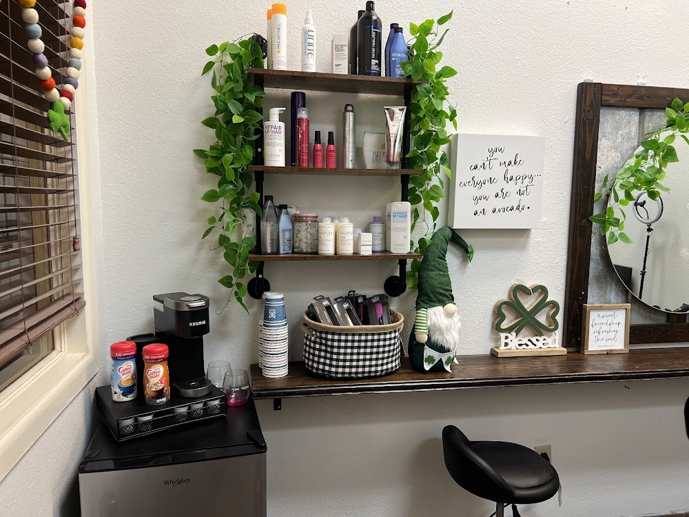 Tuscany Village Salons primary photo