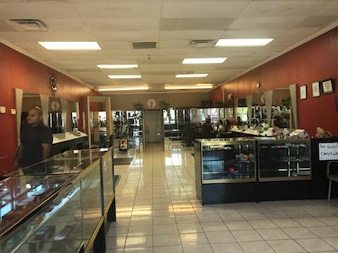 Ultimate Beauty Salón view 5