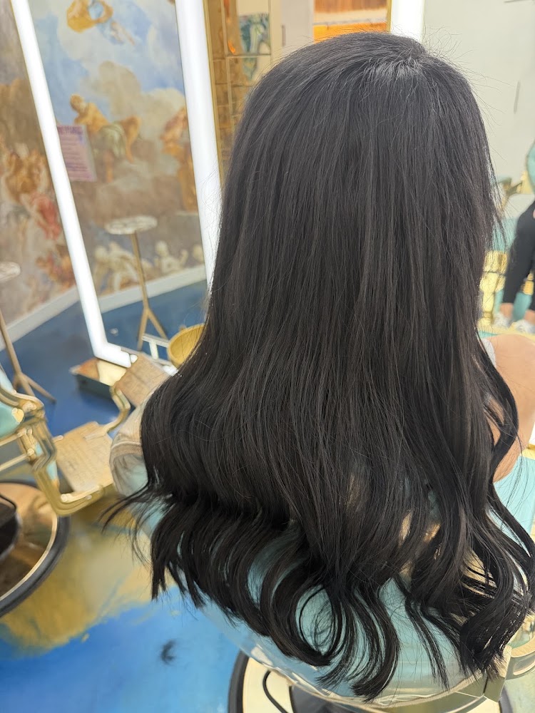 Unicorn Hair Queen Extensions view 2