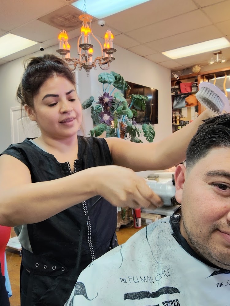 Unisex Salon Alex view 3