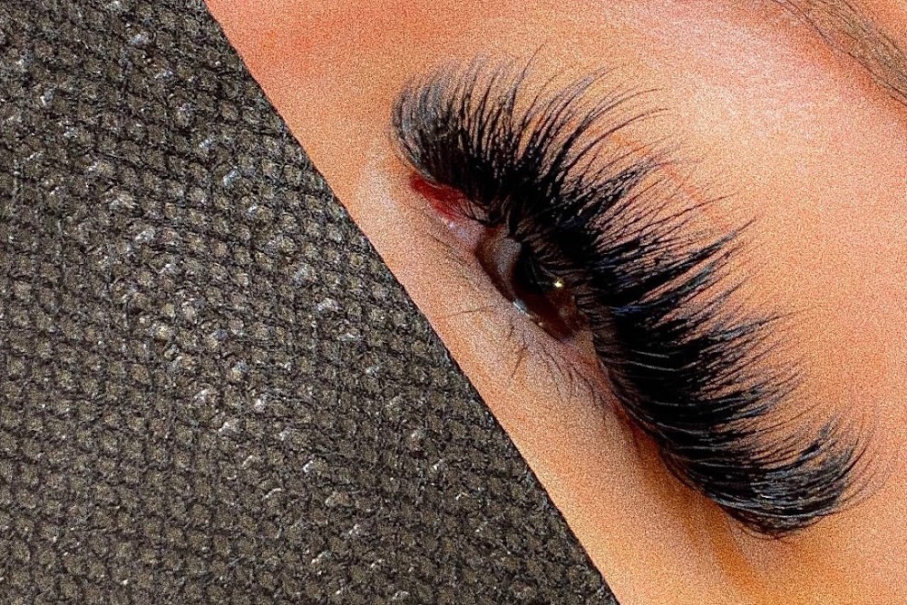 VENUS MEI LASH primary photo
