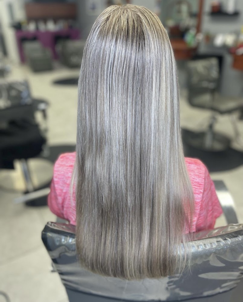 Village Cuts Hair Salon primary photo