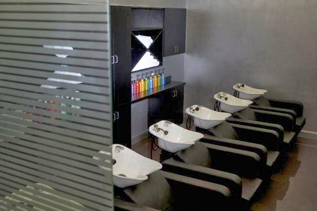 Von Anthony Salon view 5