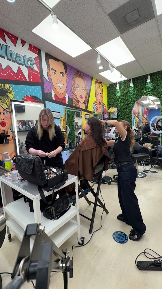 Wonderland Beauty Salon view 3