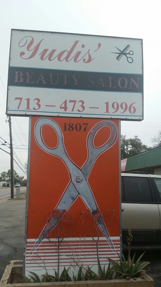 Yudis Beauty Salon view 4