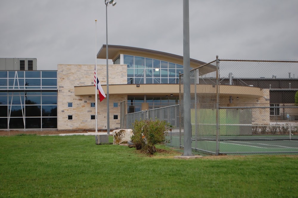 Luling High School photo 5