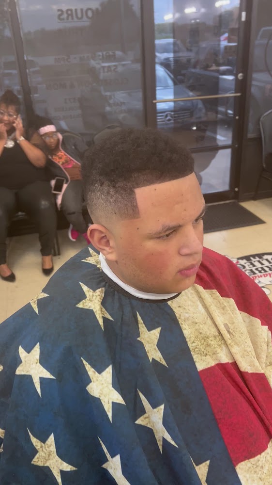 Pearland Barber College photo 3