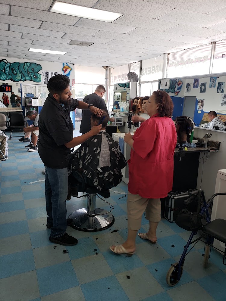 Hair Expressions Barber School LLC photo 4