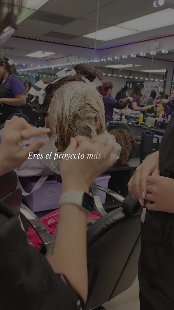 D'Luz Beauty Academy Inc photo 3