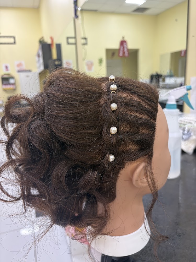 Vision To Reality Beauty Academy photo 2