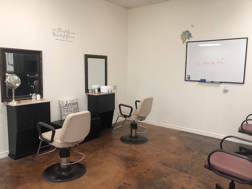 Bloom Beauty Academy, LLC photo 2