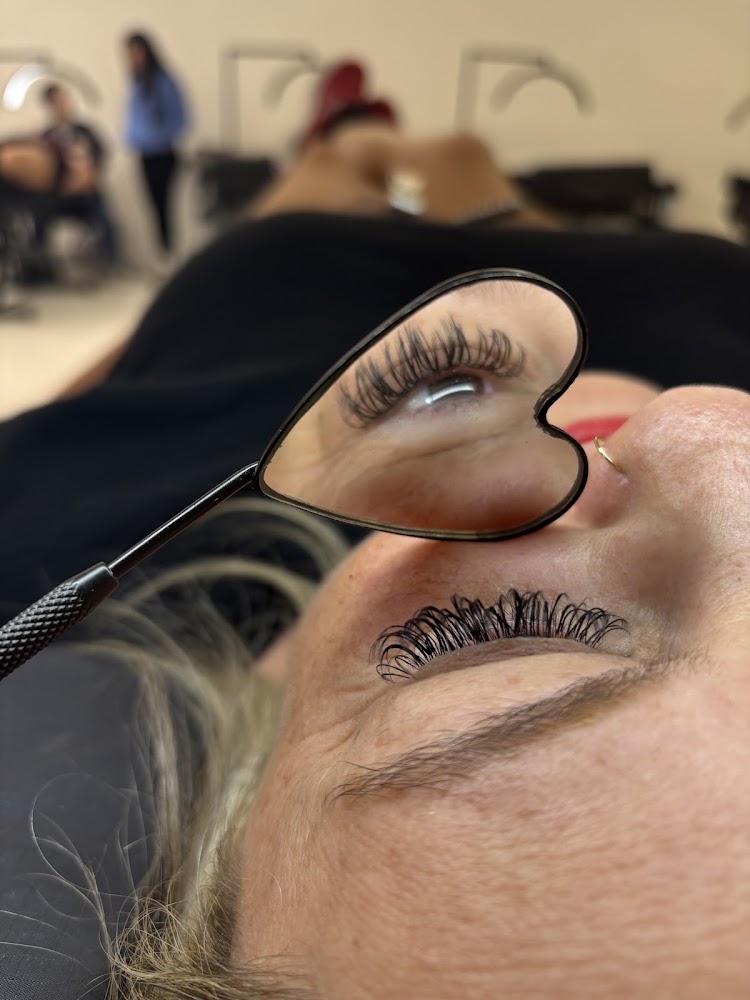 Lmb Lash Academy LLC