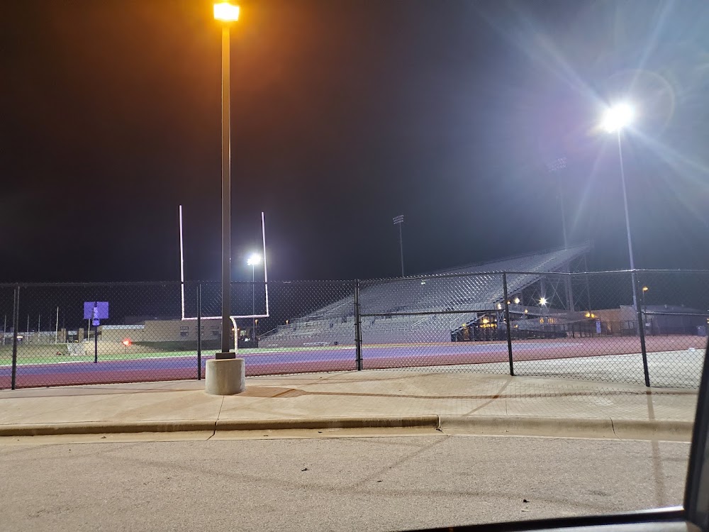 Leander High School photo 2