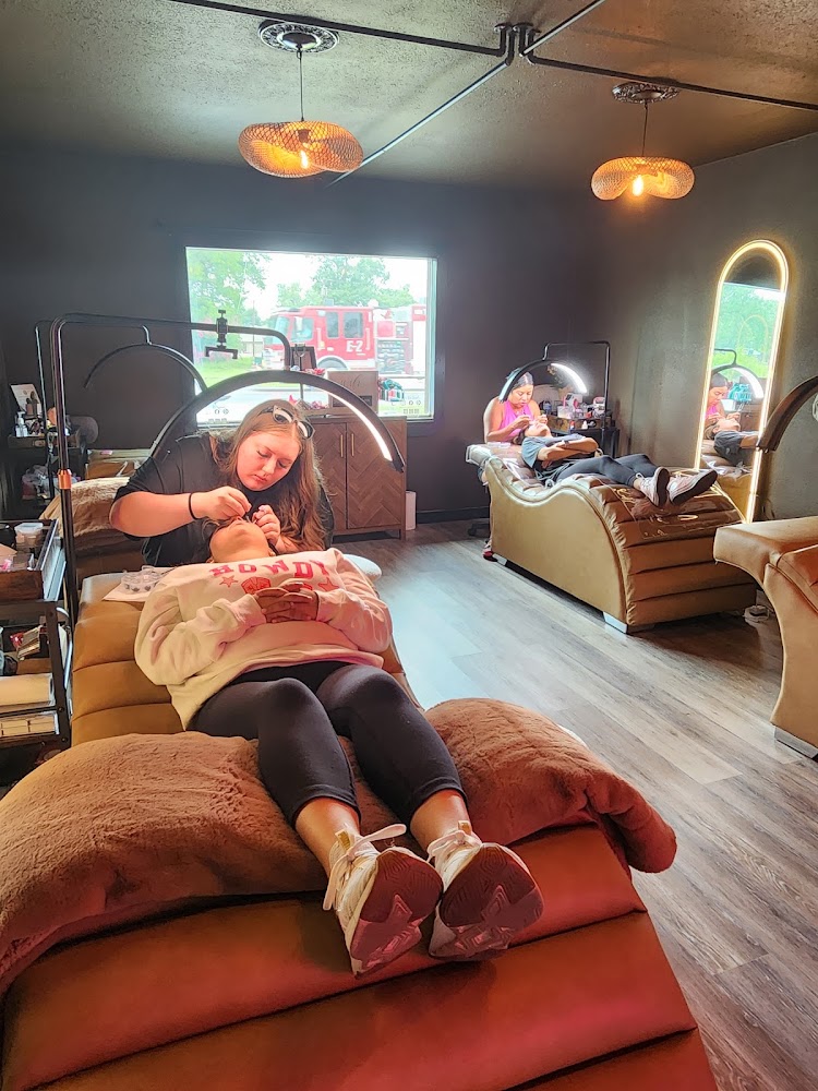 Lm Lash Lounge & Academy LLC