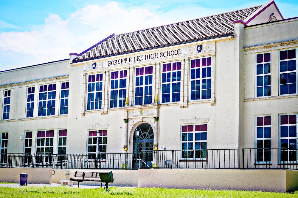 Robert E Lee High School