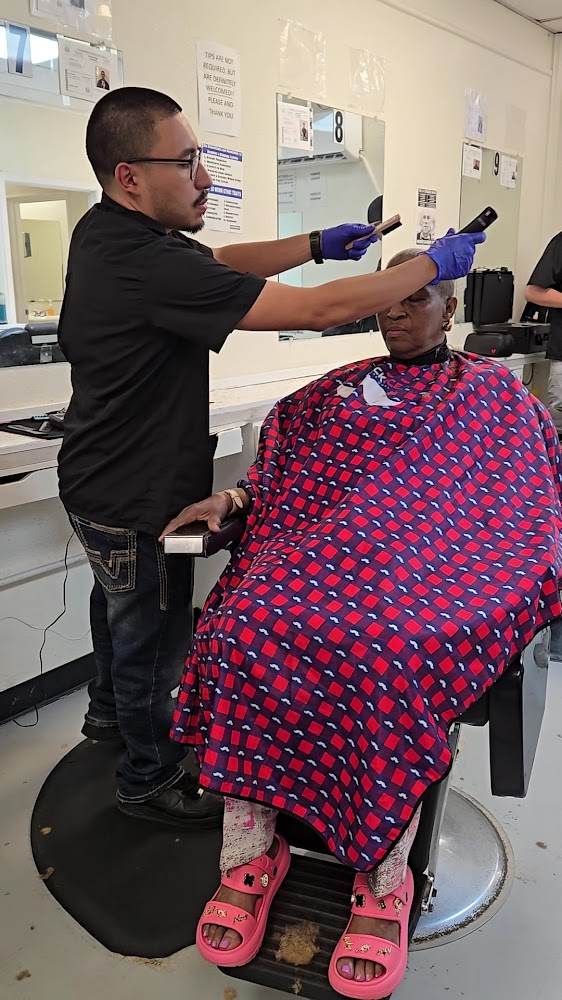 Epic Barber College photo 3