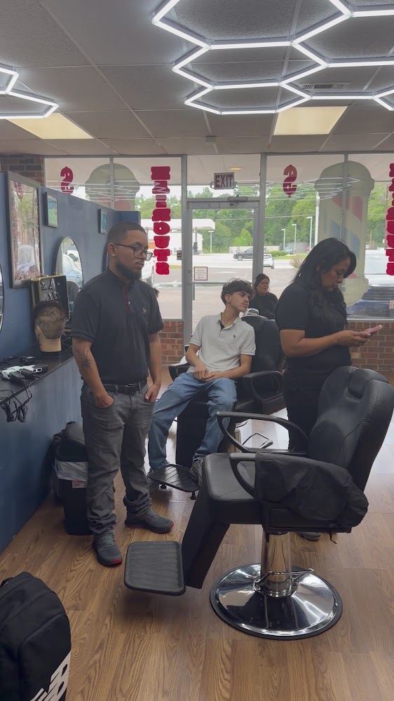 M & Y Barber School photo 4