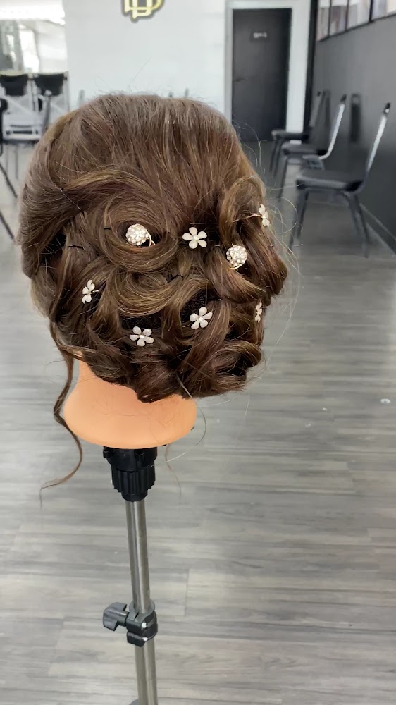 Boss Beauty Makeup Academy photo 4