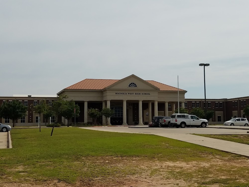 Magnolia High School photo 3