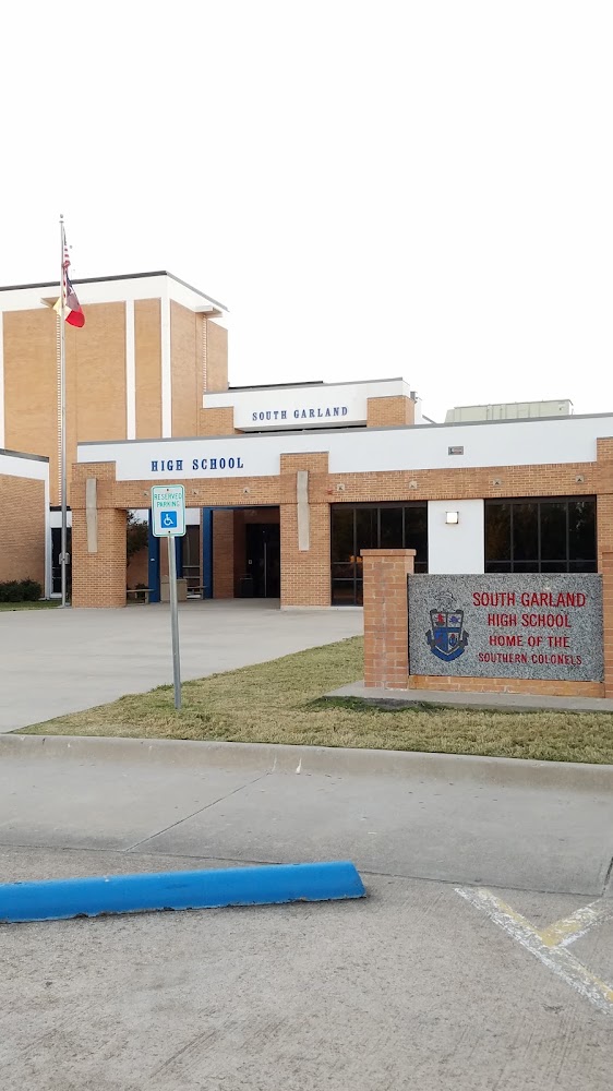 South Garland High School photo 2
