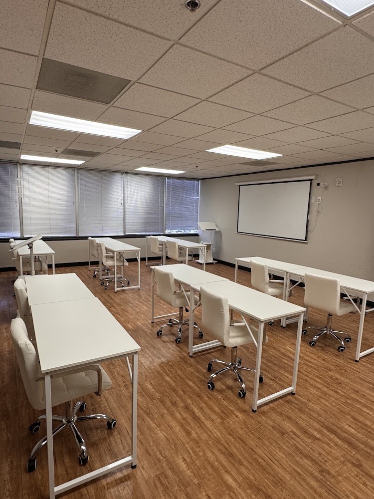 The Skin & Beauty Academy LLC photo 2