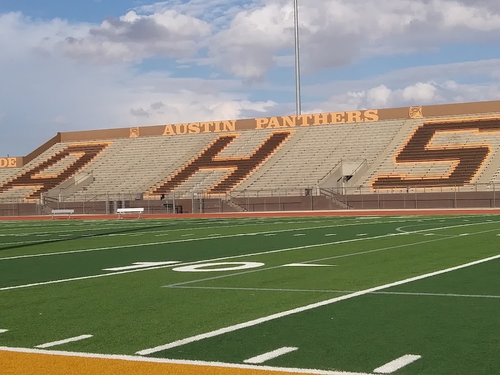 Americas High School photo 3