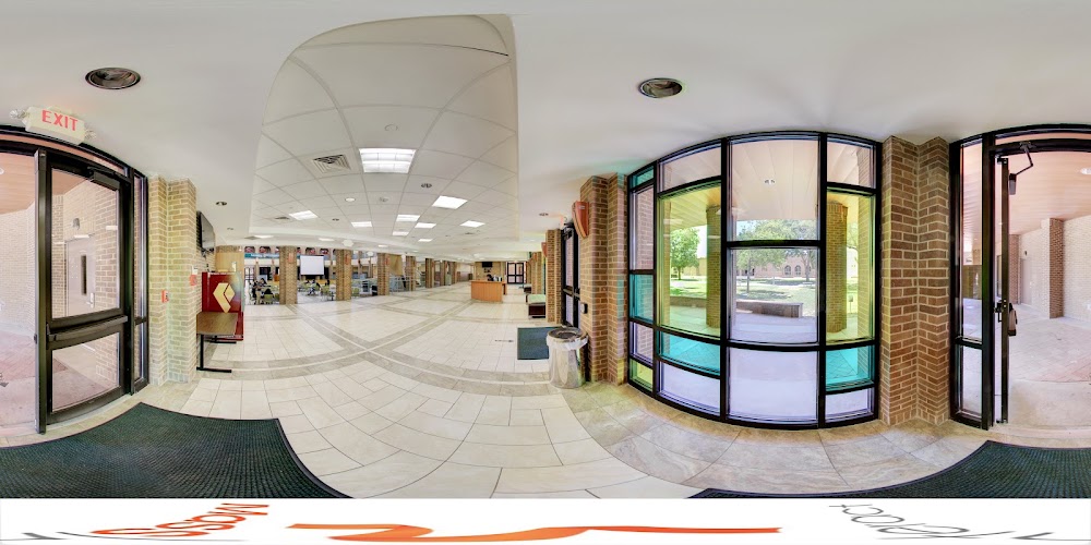 Laredo College photo 5