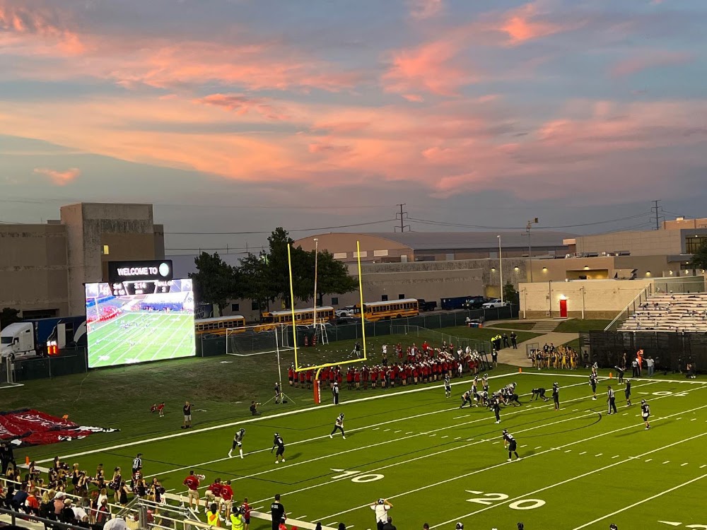 Lake Highlands High School photo 2