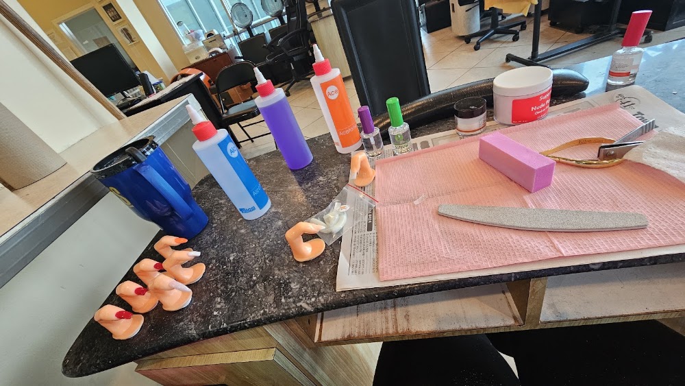 Allstar Beauty College Diaz