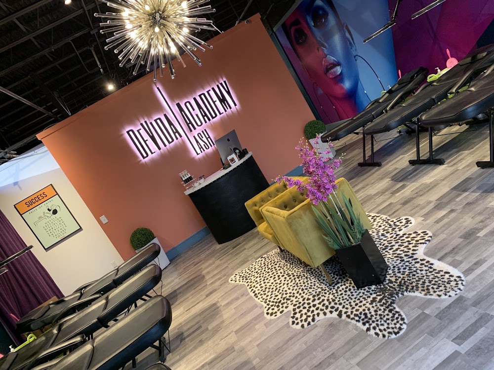 Devida Lash Academy