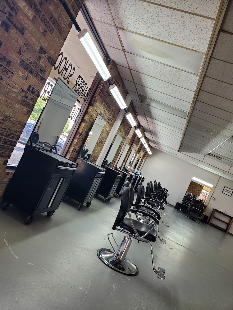 Trendz Barber Academy photo 3