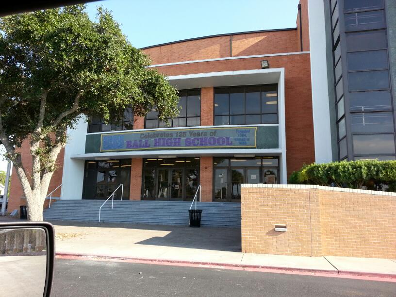 La Marque High School photo 4