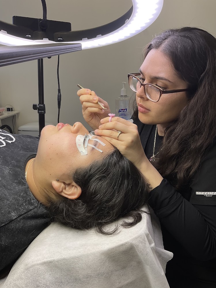 Academy of Beauty Eyelash Extension Training & Laser Tattoo Removal photo 5