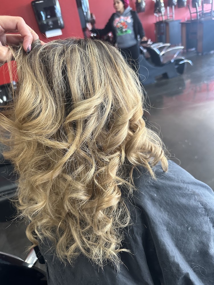 Adrian's Beauty College of Tracy