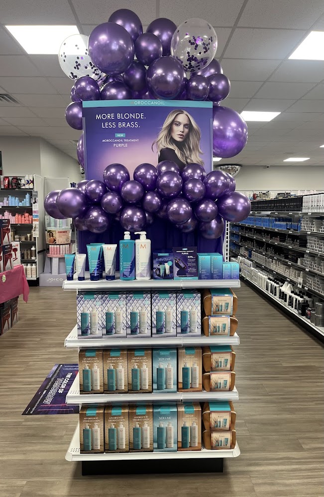 Armstrong McCall Professional Beauty Supply photo 2