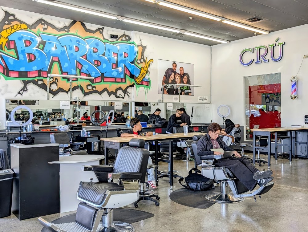 CRU Institute of Cosmetology & Barbering photo 2