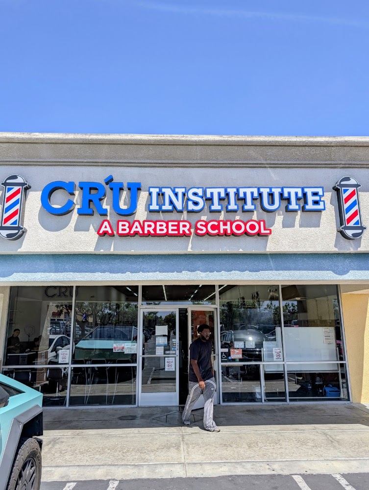 CRU Institute of Cosmetology & Barbering photo 3